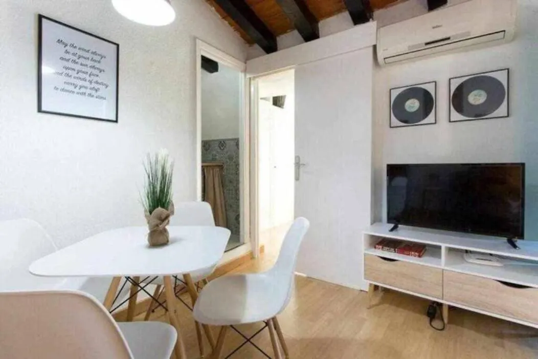 Salvador Urban Apartment Seville 0*,